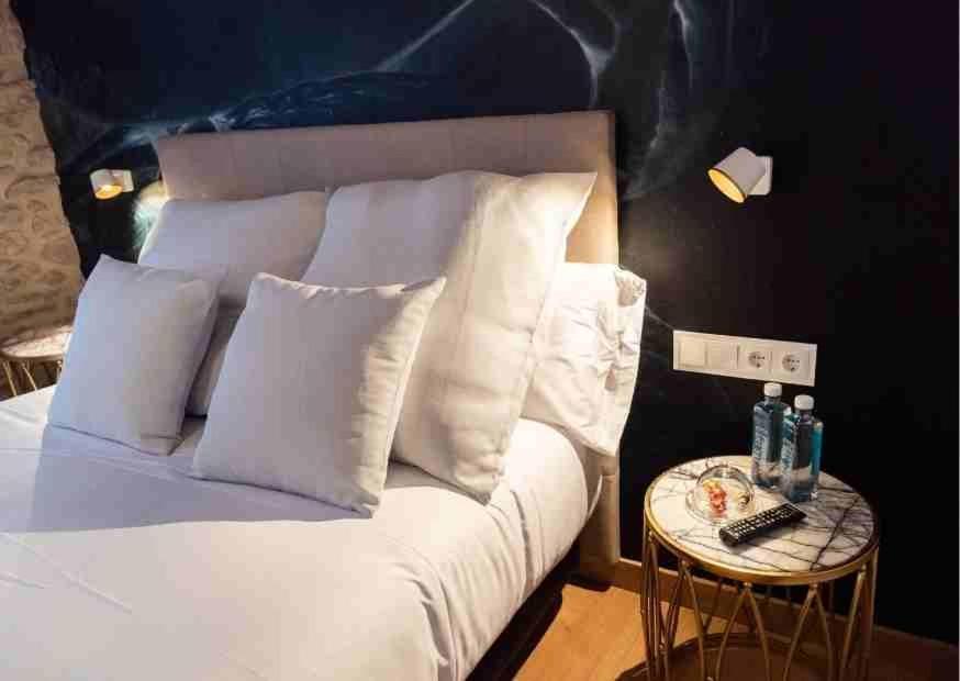 Les Quingles Hotel Calders Ngoại thất bức ảnh